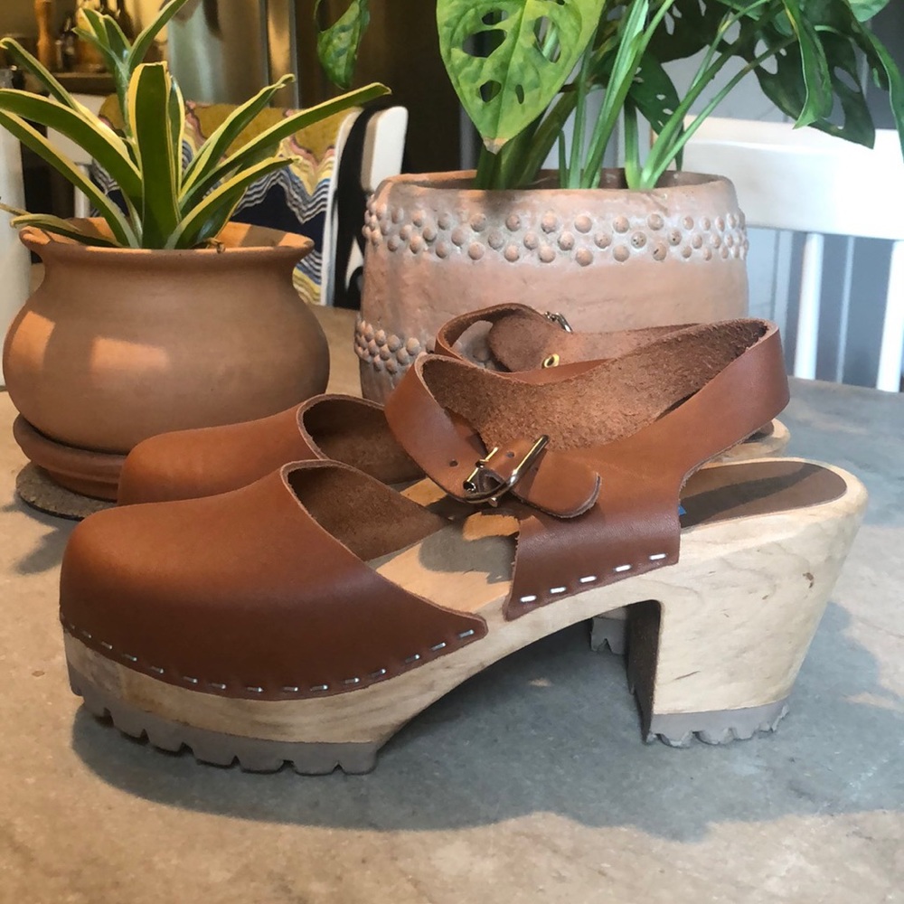 MIA  Abby Clogs